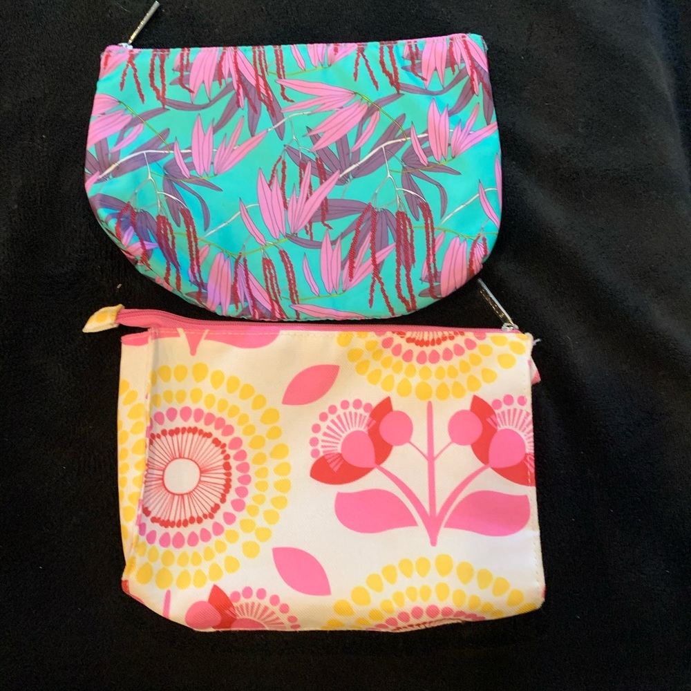 2 for $8 Clinique bags